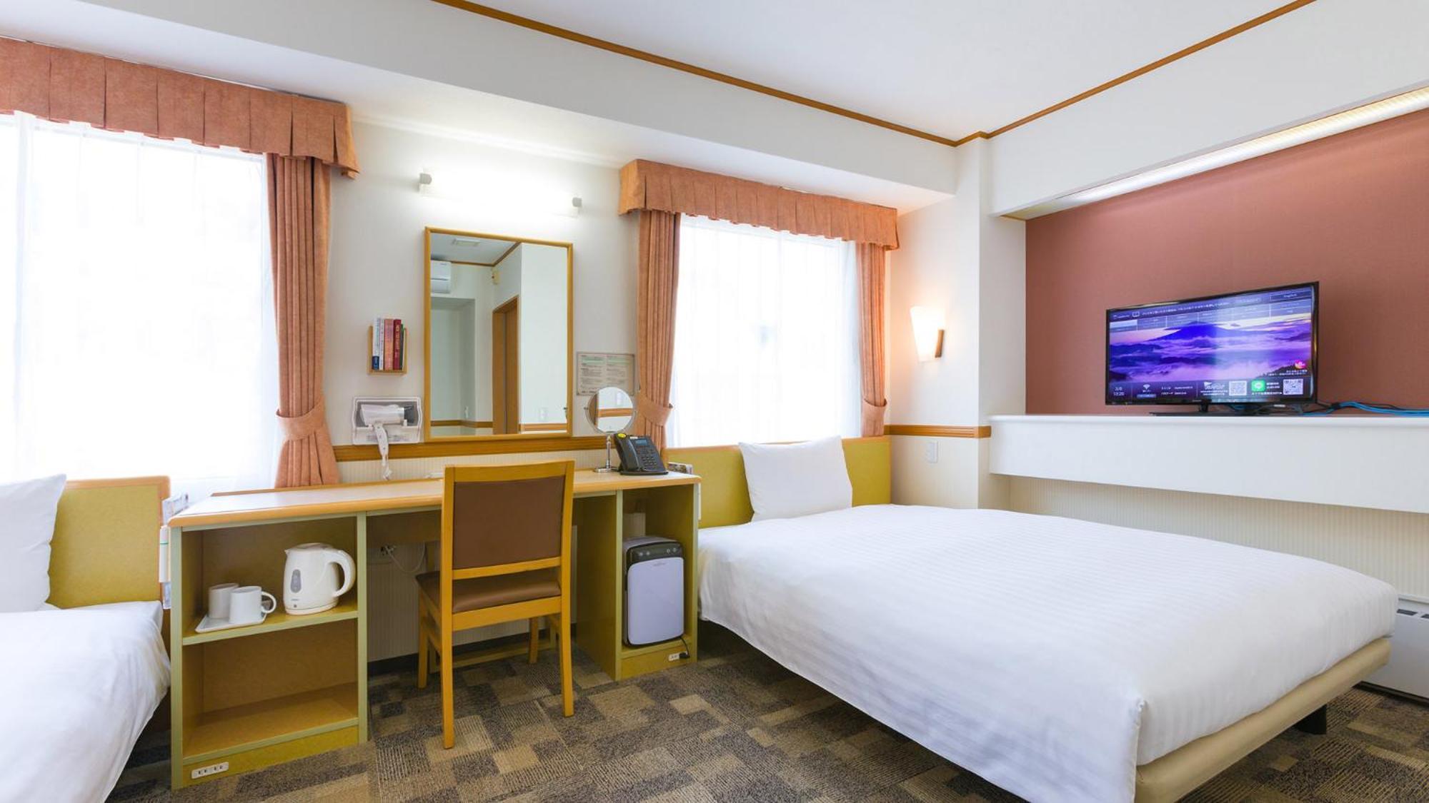 Toyoko Inn Higashi-Hiroshima Saijo Ekimae Room photo