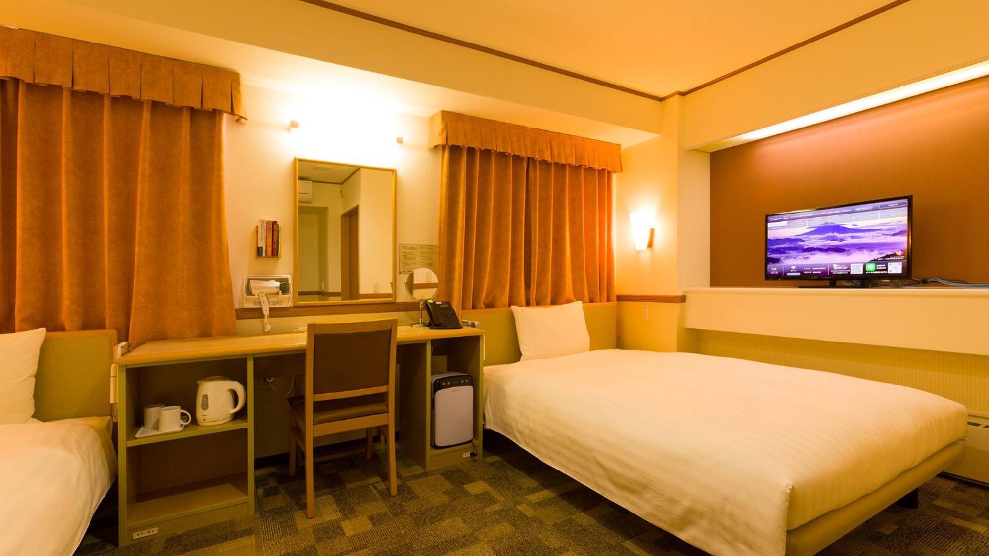 Toyoko Inn Higashi-Hiroshima Saijo Ekimae Room photo